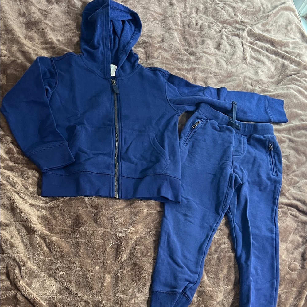 GIFTED DO NOT BUY Crew Crewcuts Sweatshirt and Sweatpants Outfit